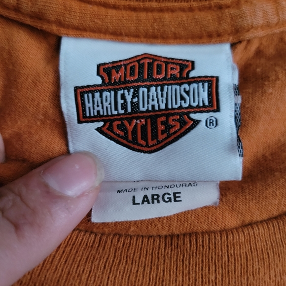 Harley Davidson, Davenport Iowa T-shirt - Picture 6 of 6
